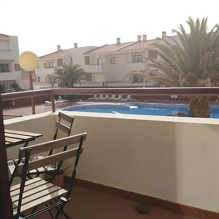Tranquilo Y Soleado Cerca Del Mar, Con Piscina. Lägenhet *